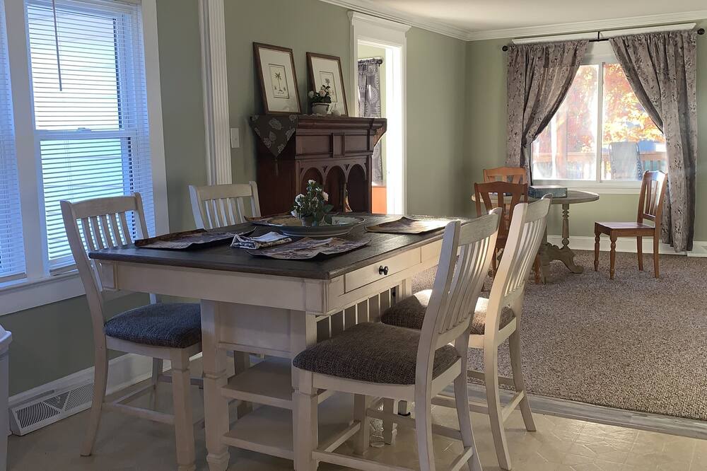 Photo of Kitchen in Bakersville