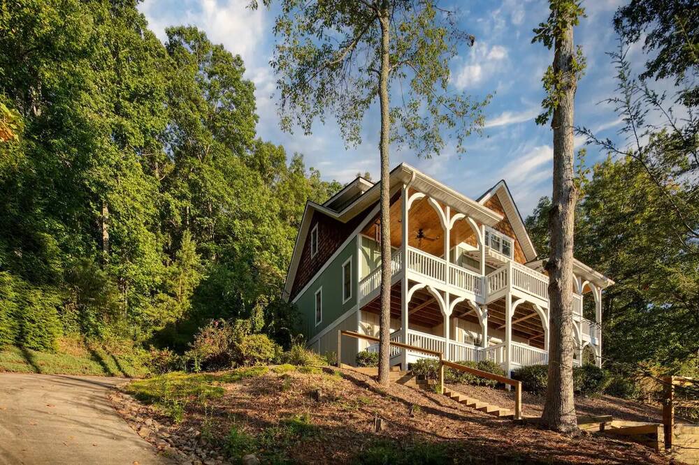 Photo of Outdoor in Swannanoa