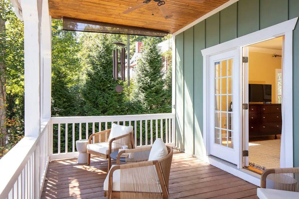 Photo of Outdoor in Swannanoa