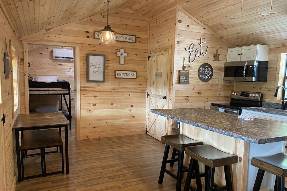Photo of Kitchen in Corinth