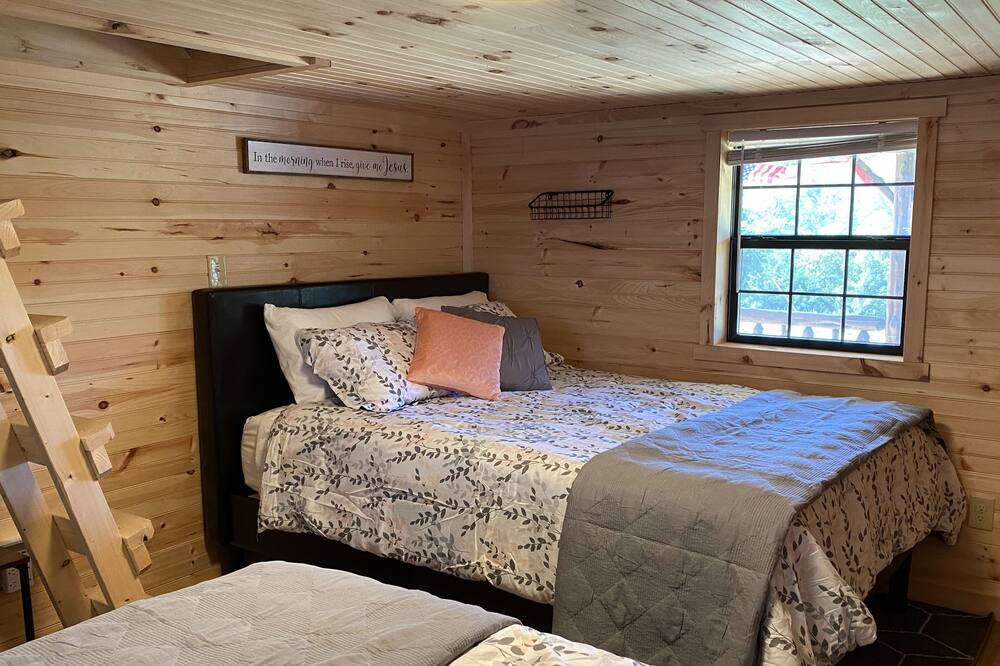 Photo of Bedroom in Corinth