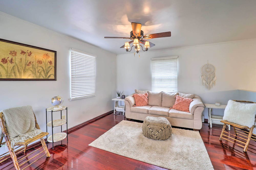 Photo of Bedroom in Jonesborough