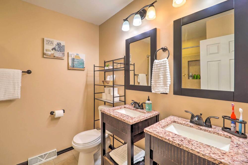 Photo of Bathroom in Jonesborough