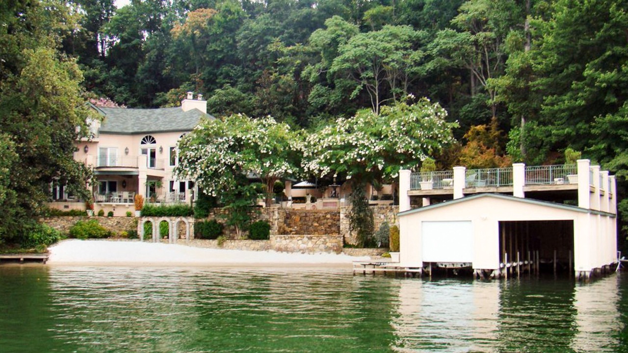 Photo of Outdoor in Lake Lure