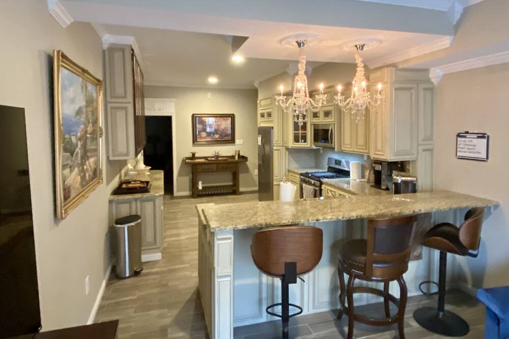 Photo of Kitchen in Bakersville