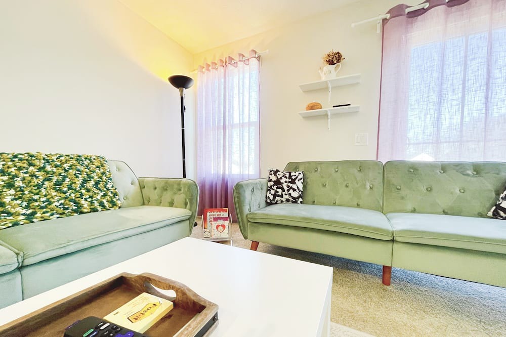 Photo of Livingroom in Amelia