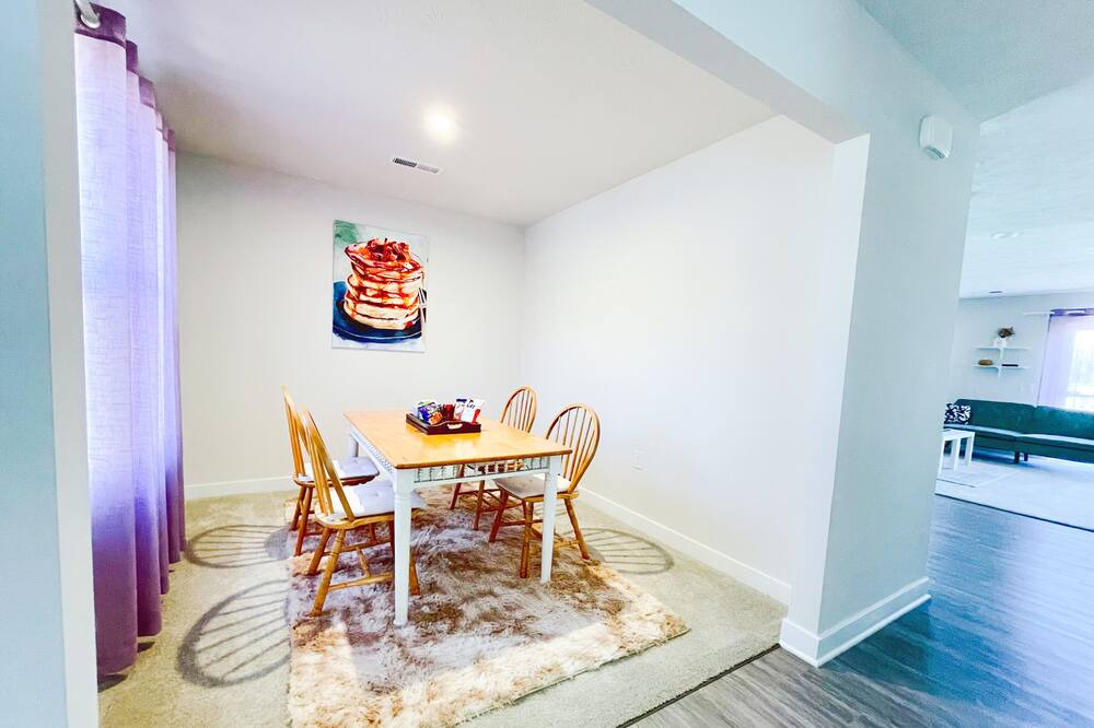 Photo of Livingroom in Amelia