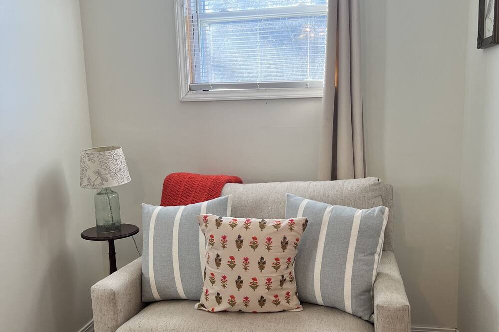 Photo of Livingroom in Irvine