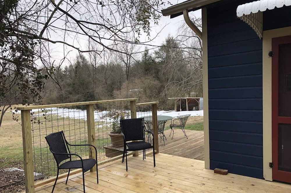 Photo of Patio Balcony in Hendersonville