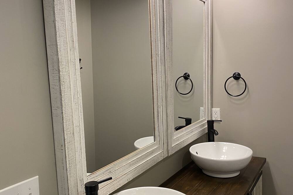 Photo of Bathroom in Northside District