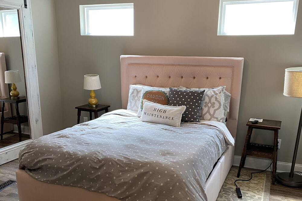 Photo of Bedroom in Northside District