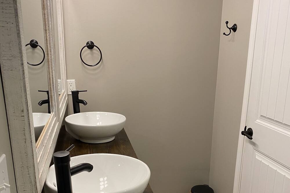 Photo of Bathroom in Northside District
