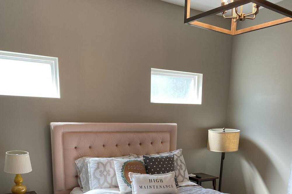 Photo of Bedroom in Northside District