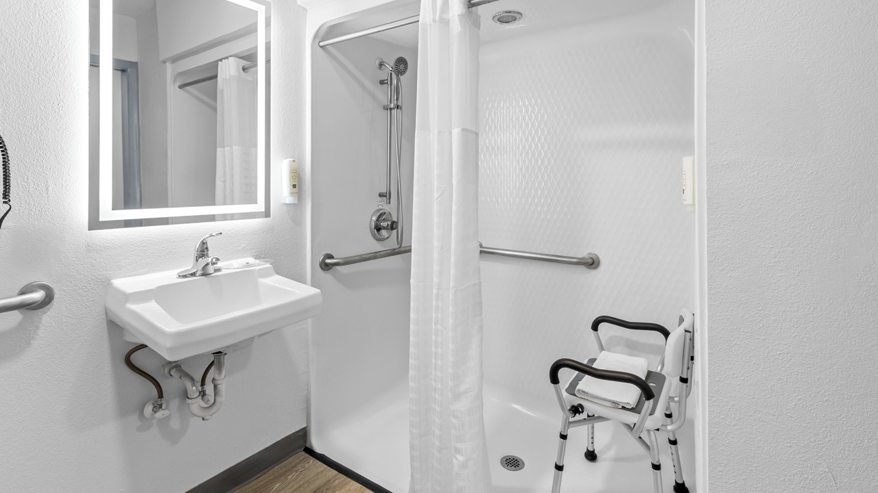 Photo of Bathroom in New Martinsville