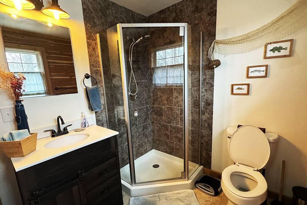 Photo of Bathroom in Stanton