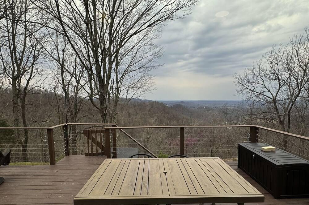 Photo of Outdoor in Stanton