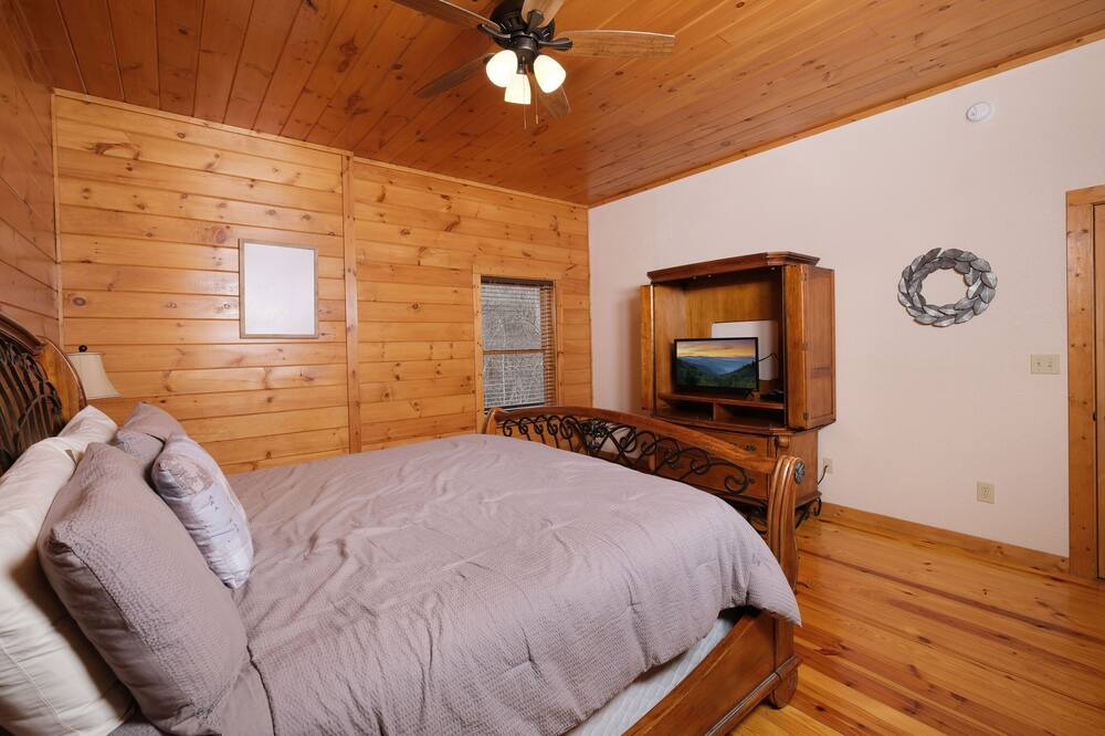 Photo of Others in Chalet Village North