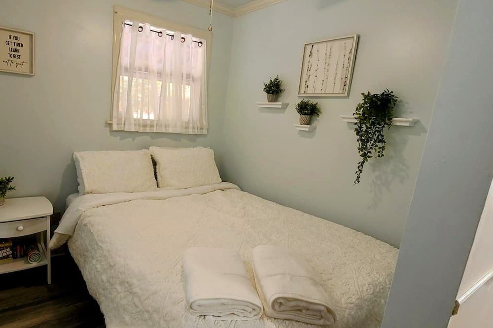 Photo of Bedroom in Wellington