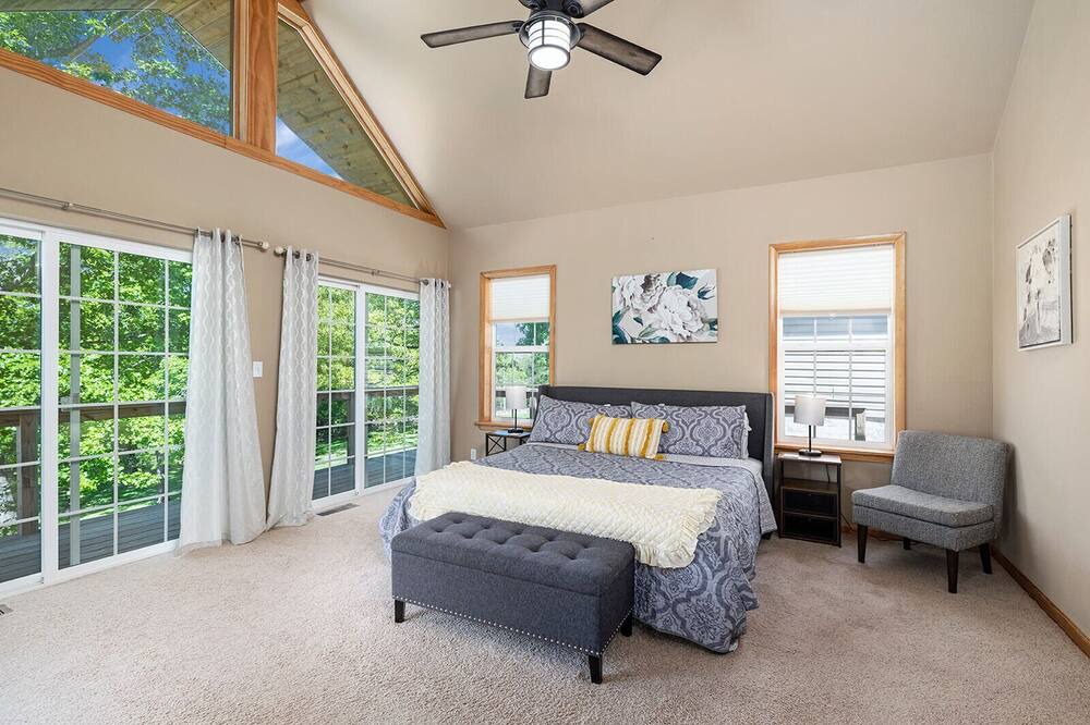 Photo of Bedroom in Omaha