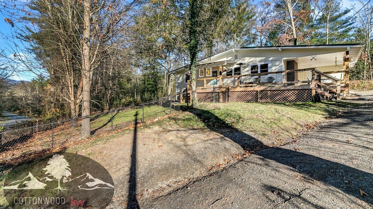 Photo of Outdoor in Swannanoa