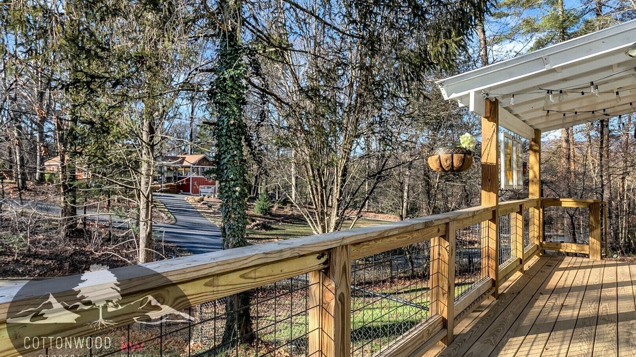 Photo of Outdoor in Swannanoa