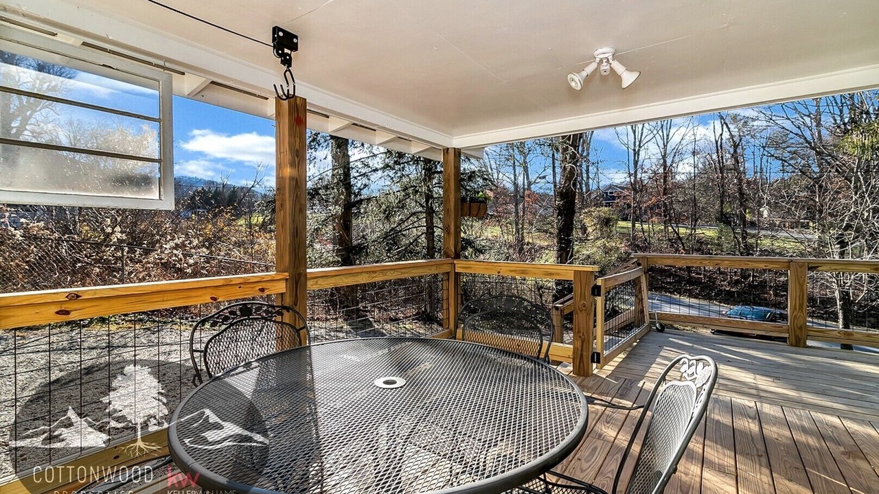 Photo of Outdoor in Swannanoa