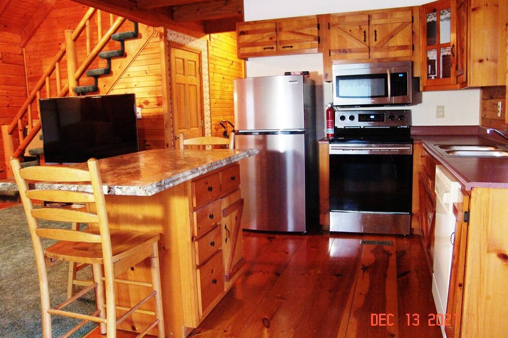 Photo of Bedroom in Unicoi