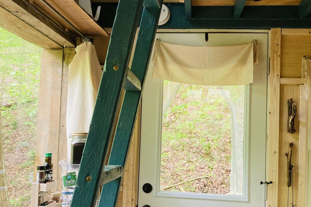Photo of Bathroom in Stanton