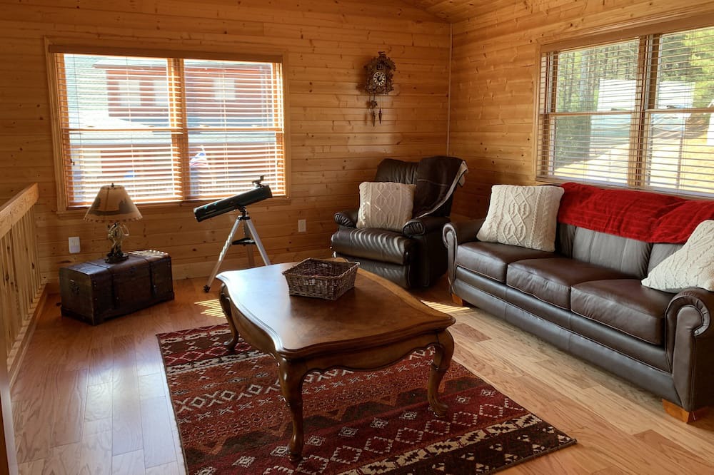 Photo of Livingroom in Piney Creek