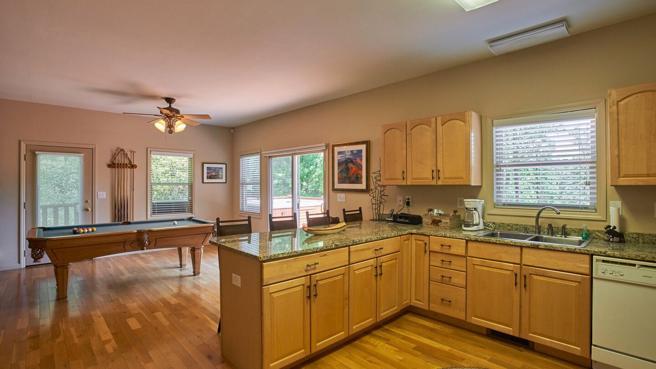 Photo of Kitchen in Apple Ridge