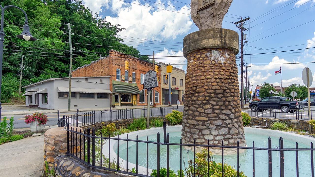 Photo of Outdoor in Old Fort