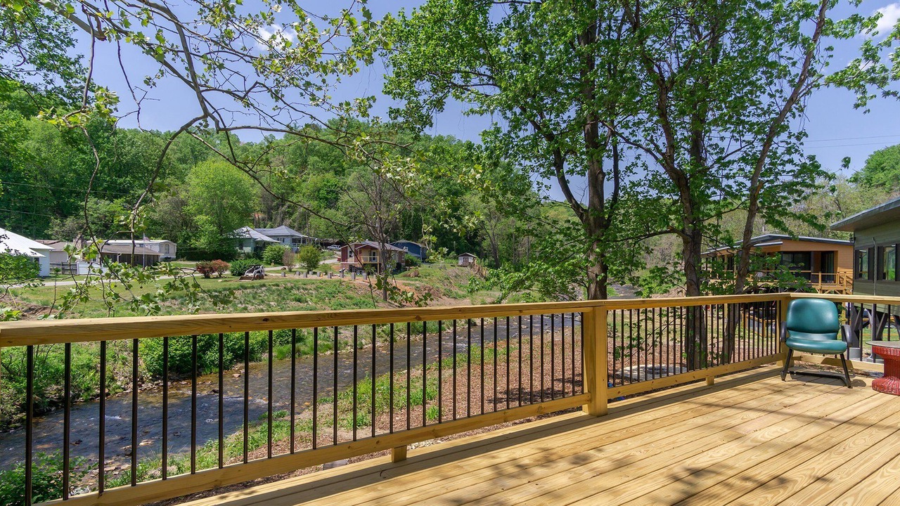 Photo of Outdoor in Old Fort
