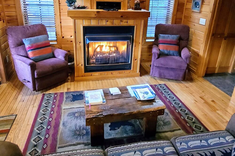 Photo of Bedroom in Bear Den