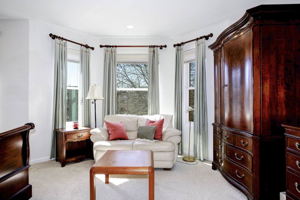 Photo of Livingroom in Stanton Park