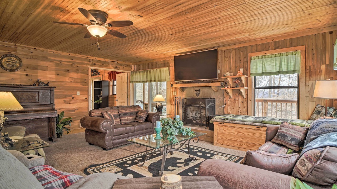 Photo of Livingroom in Baneberry