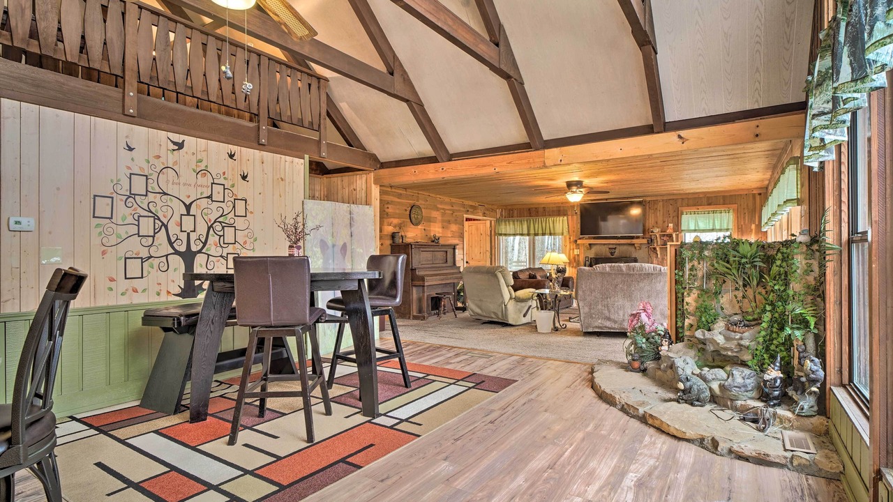 Photo of Livingroom in Baneberry