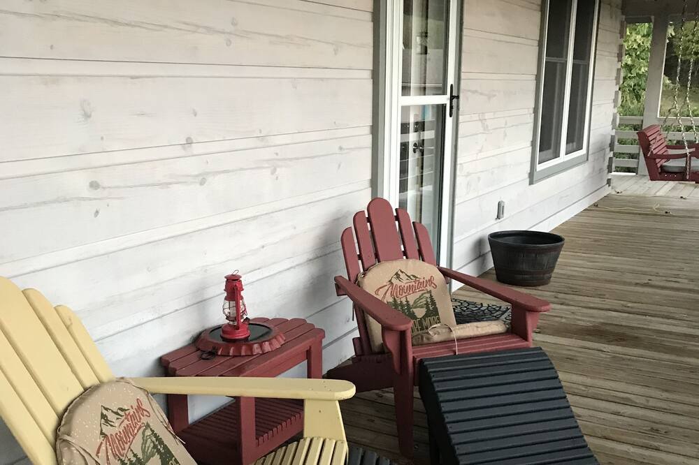 Photo of Patio Balcony in Newland