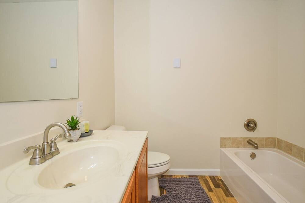 Photo of Bathroom in McHenry