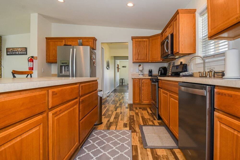 Photo of Bedroom in McHenry
