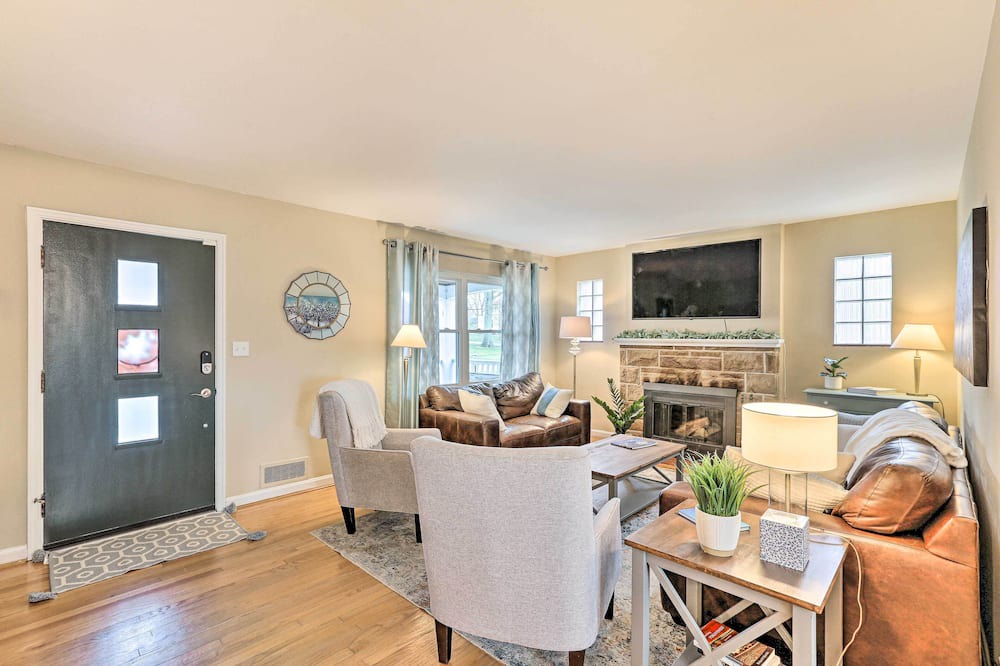 Photo of Livingroom in Anderson Township