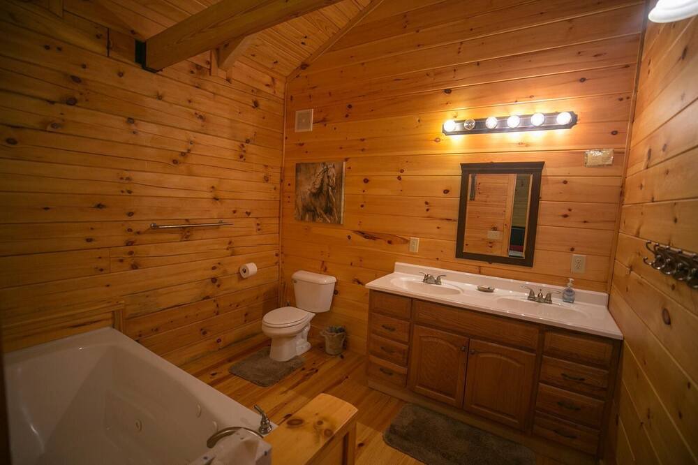 Photo of Bathroom in Stanton
