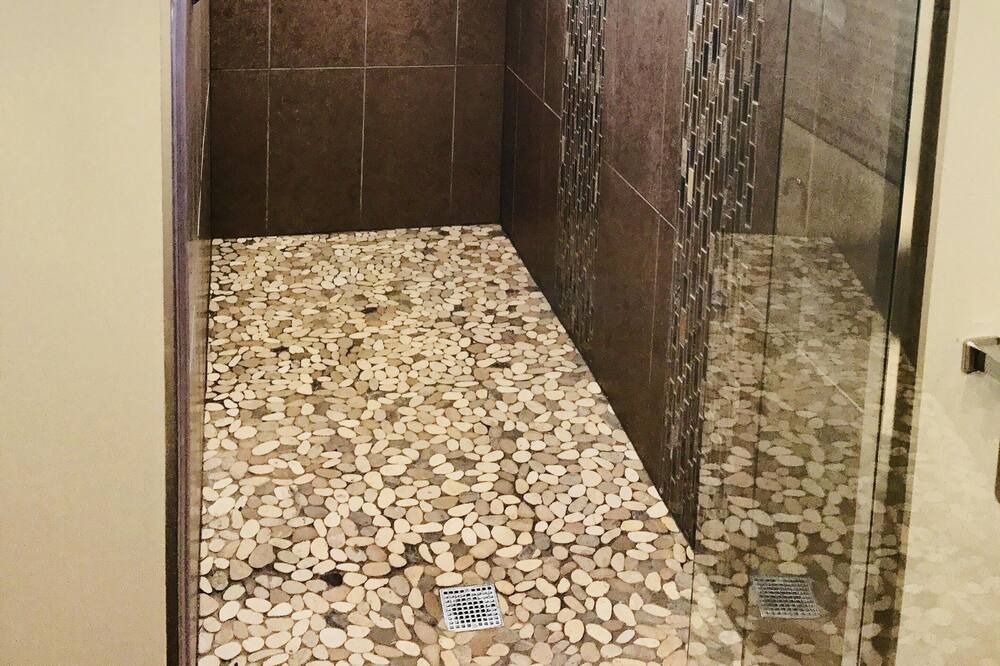 Photo of Bathroom in Hagerstown