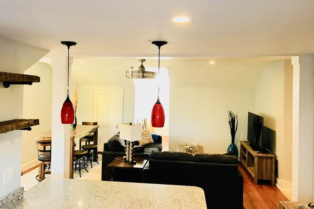 Photo of Livingroom in Hagerstown