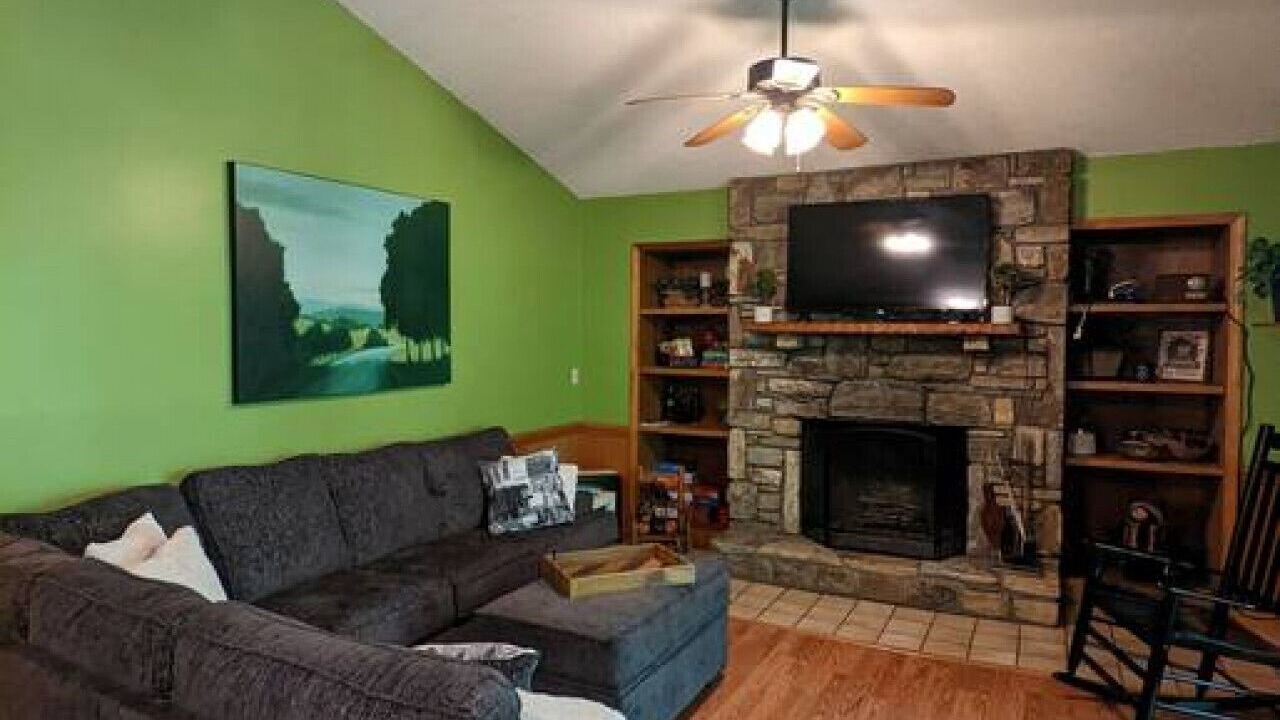 Photo of Livingroom in Chimney Rock