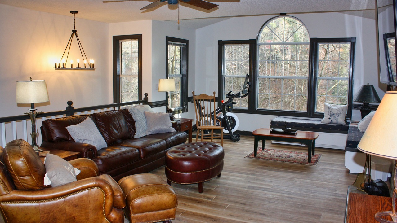 Photo of Livingroom in Ferguson