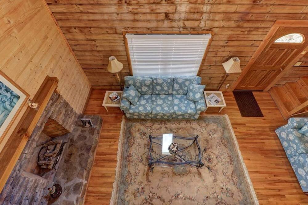 Photo of Livingroom in Mountain City