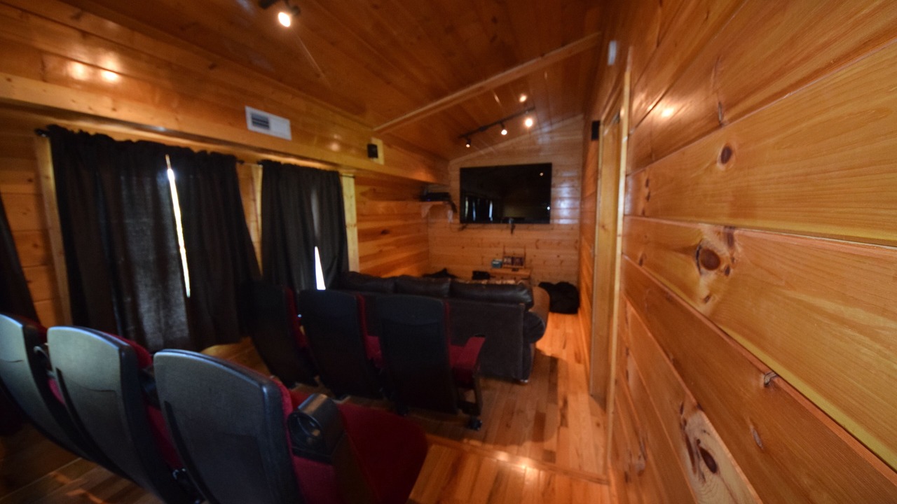 Photo of Livingroom in Pittman Center
