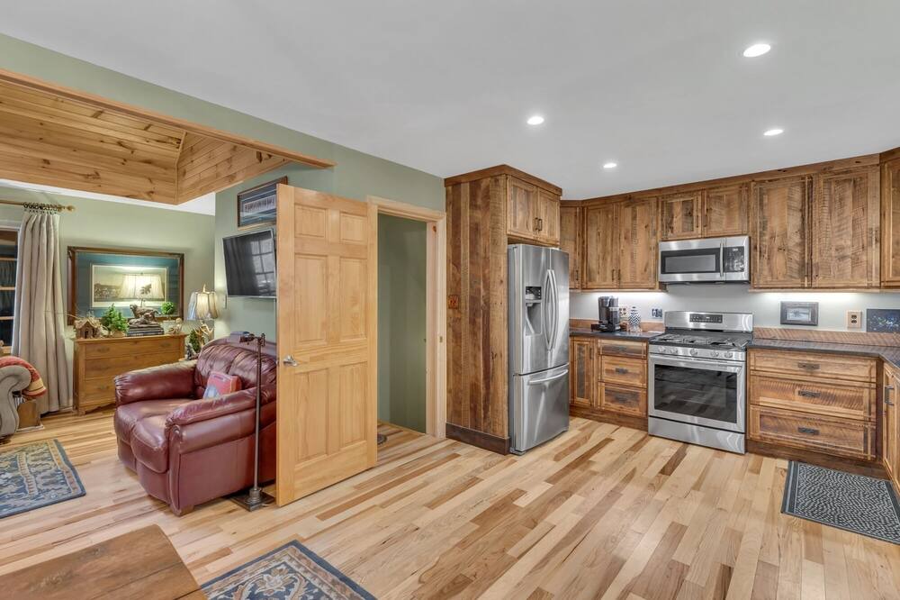 Photo of Kitchen in Maggie Valley