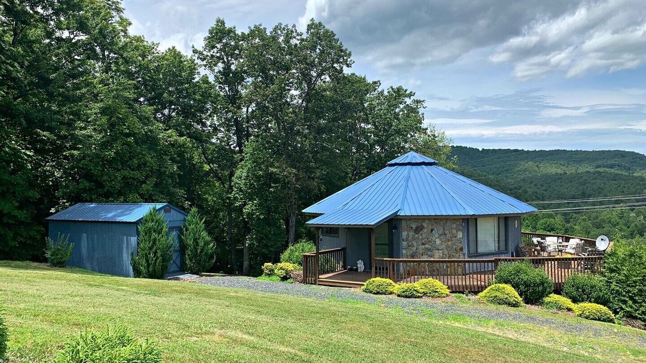 Photo of Outdoor in Millers Creek