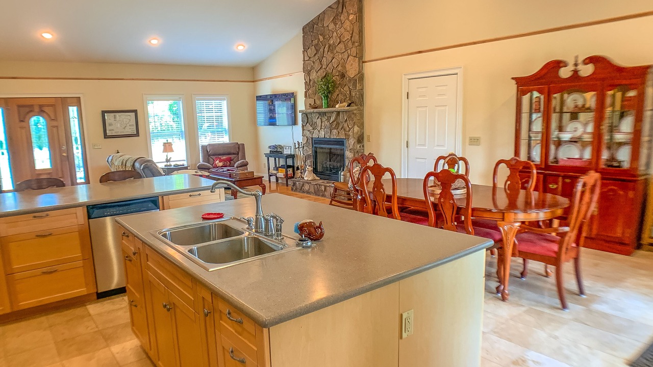 Photo of Kitchen in Grassy Creek